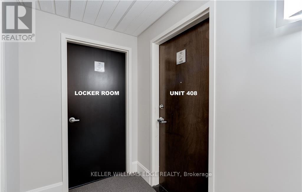 Locker Room & Unit Entrance - 408 - 112 King Street E, Hamilton, ON