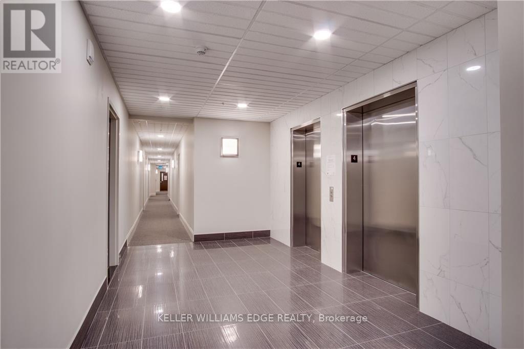 Corridor with elevator - 408 - 112 King Street E, Hamilton, ON