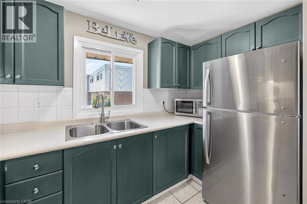 23 Watsons Lane Unit# 31, Dundas, ON