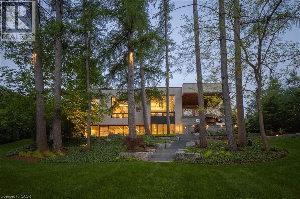 865 Glenwood Avenue, Burlington, ON