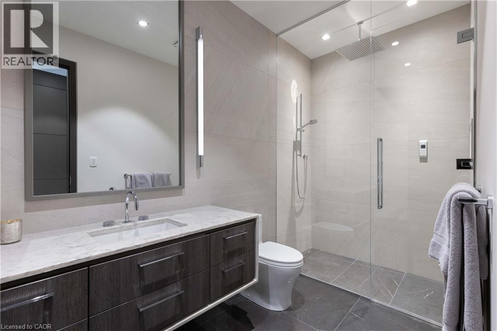 865 Glenwood Avenue, Burlington, ON
