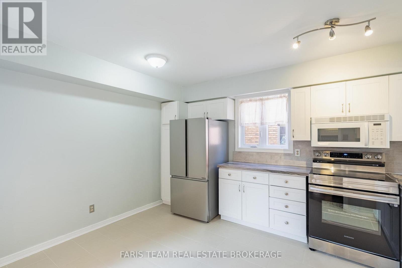 93 Riverview Road, New Tecumseth, ON