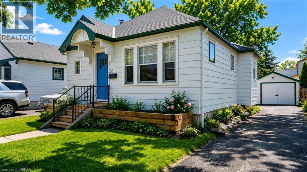 30 Third Avenue, St. Thomas, ON