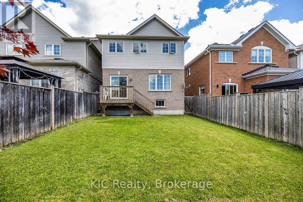 40 Puttingedge Drive, Whitby (Rolling Acres), ON
