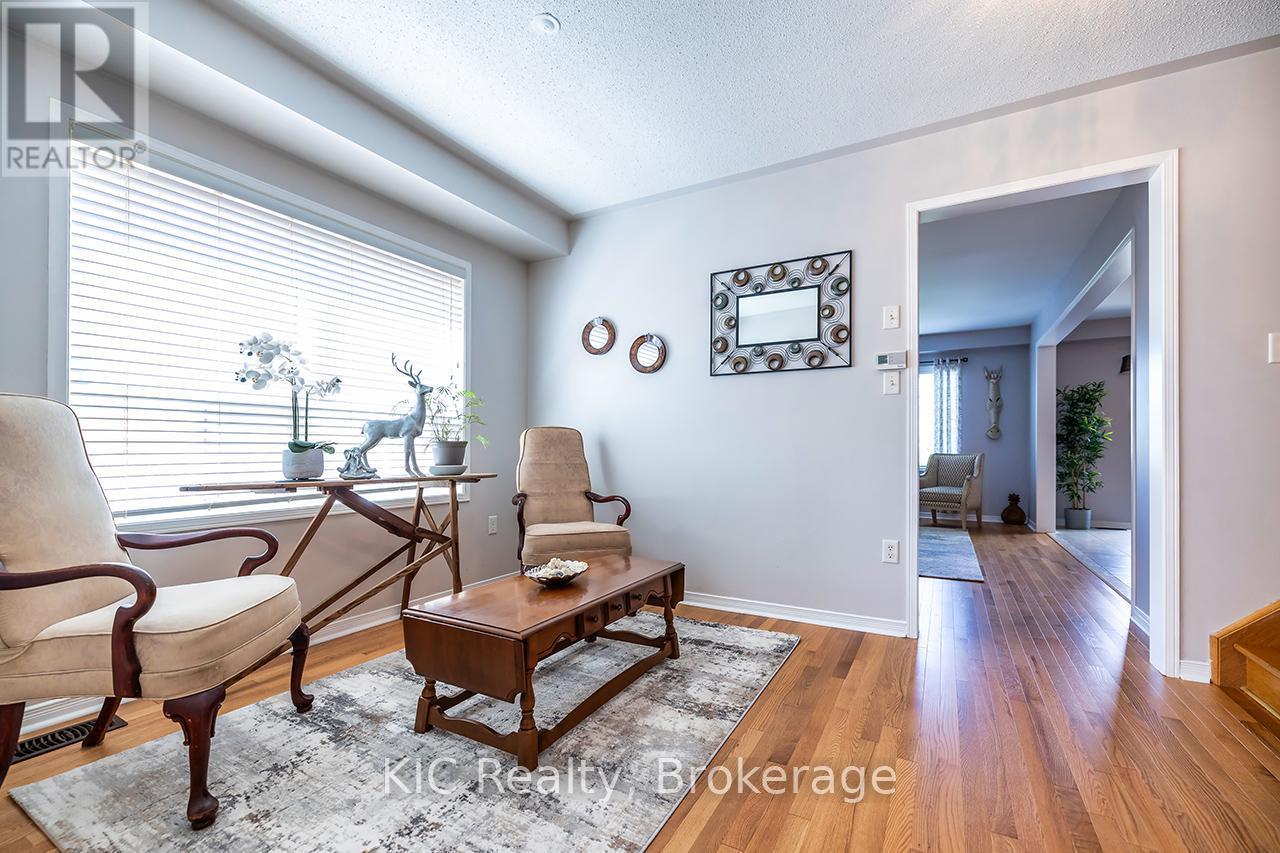 40 Puttingedge Drive, Whitby (Rolling Acres), ON