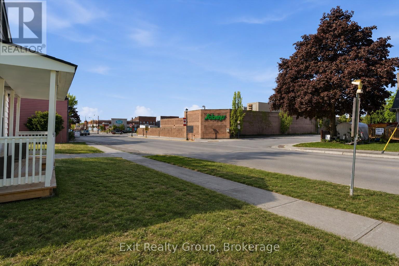 27 Young Street, Brighton, ON