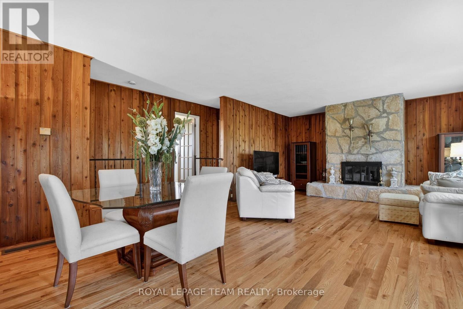 Dining Room - 434 High Street, Beckwith, ON