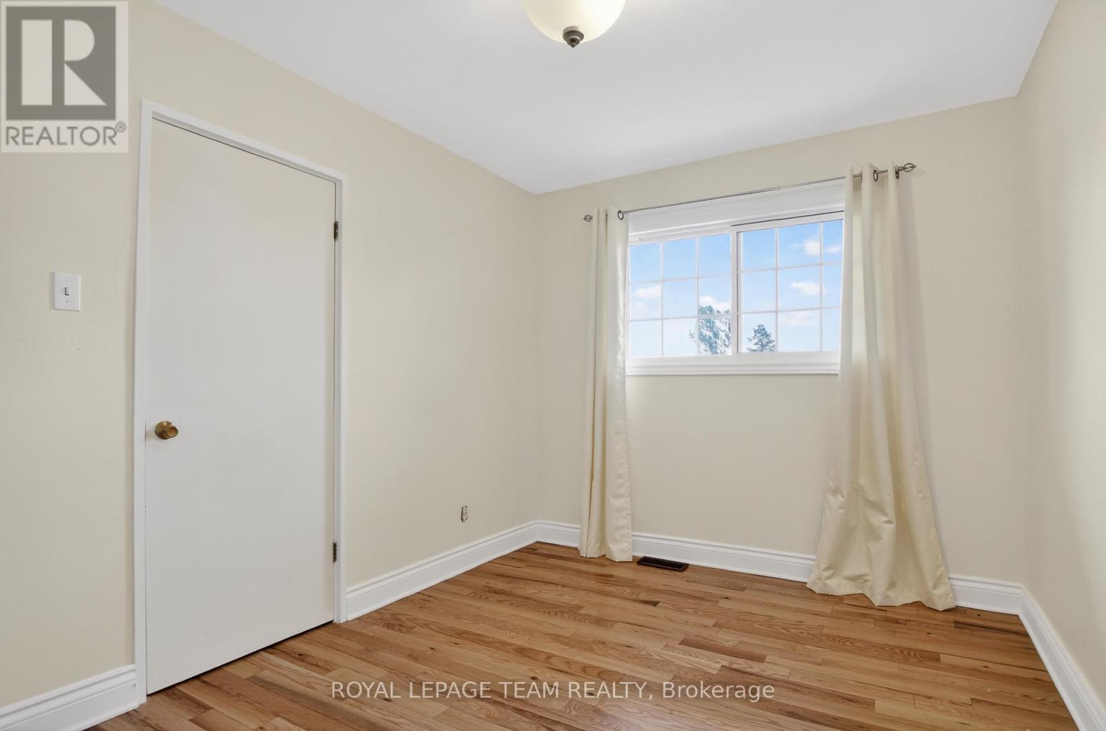 Bedroom - 434 High Street, Beckwith, ON
