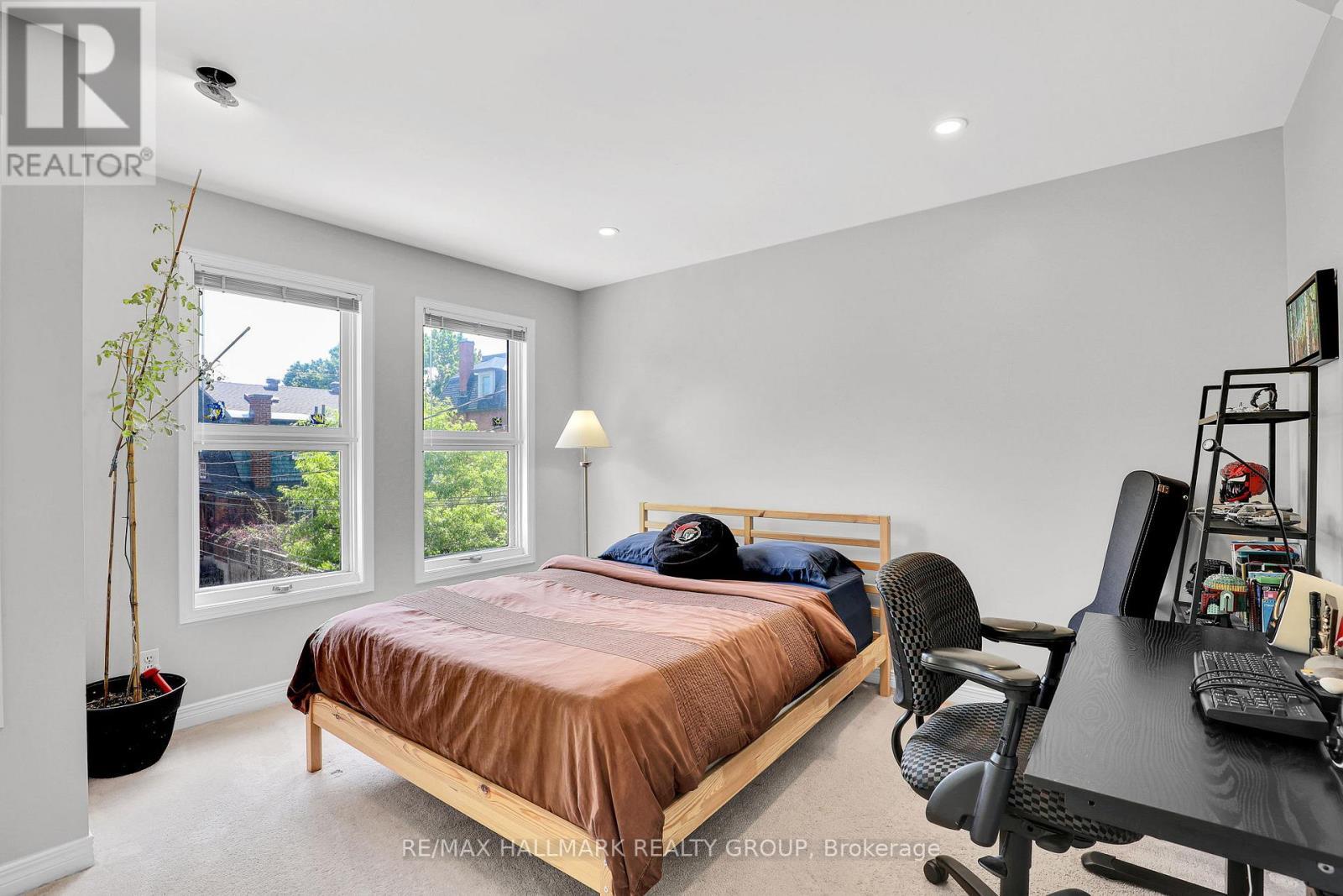 49B First Avenue, Ottawa, ON