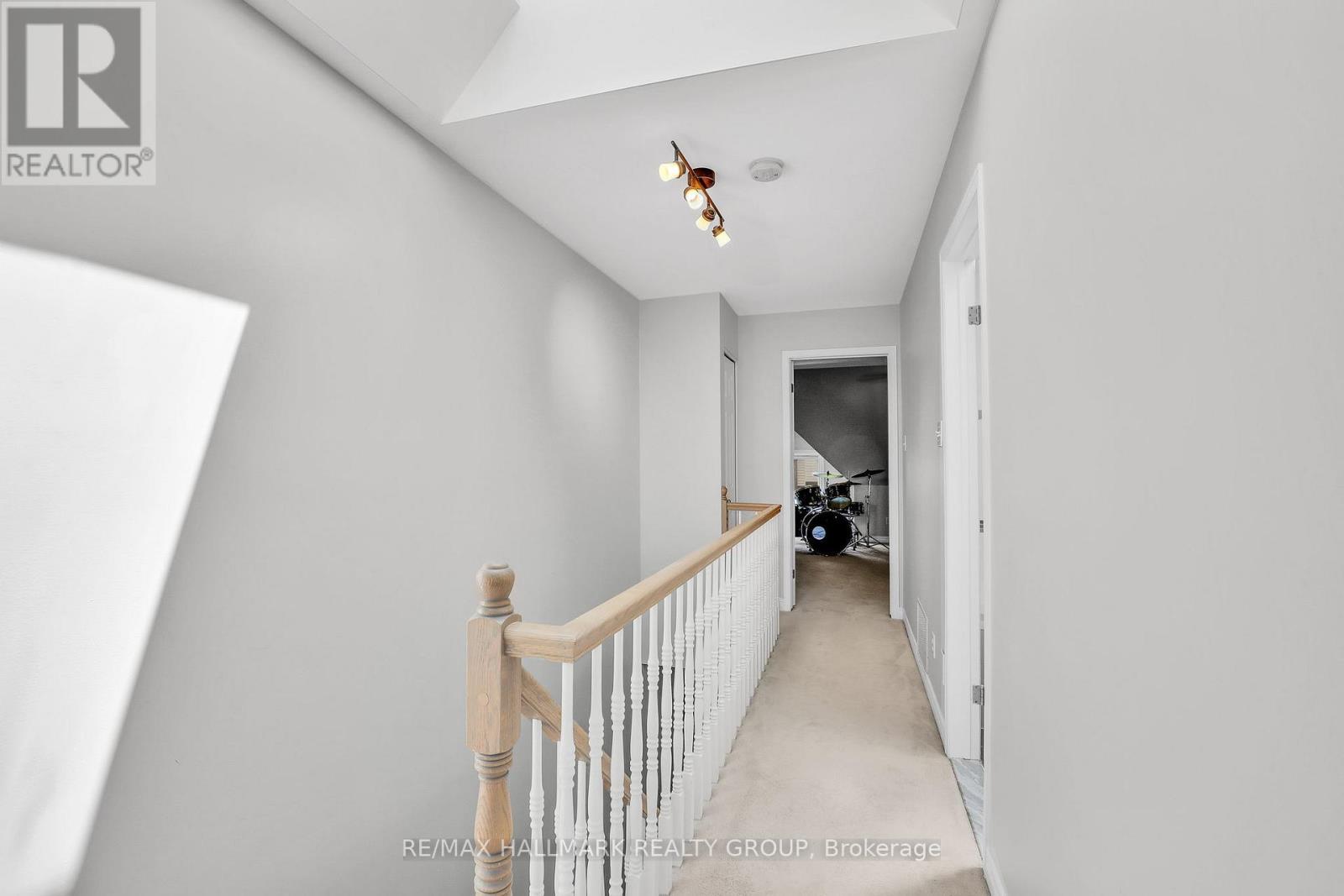 49B First Avenue, Ottawa, ON