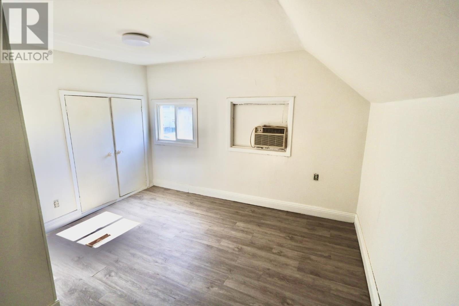 405 John St, Sault Ste. Marie, ON