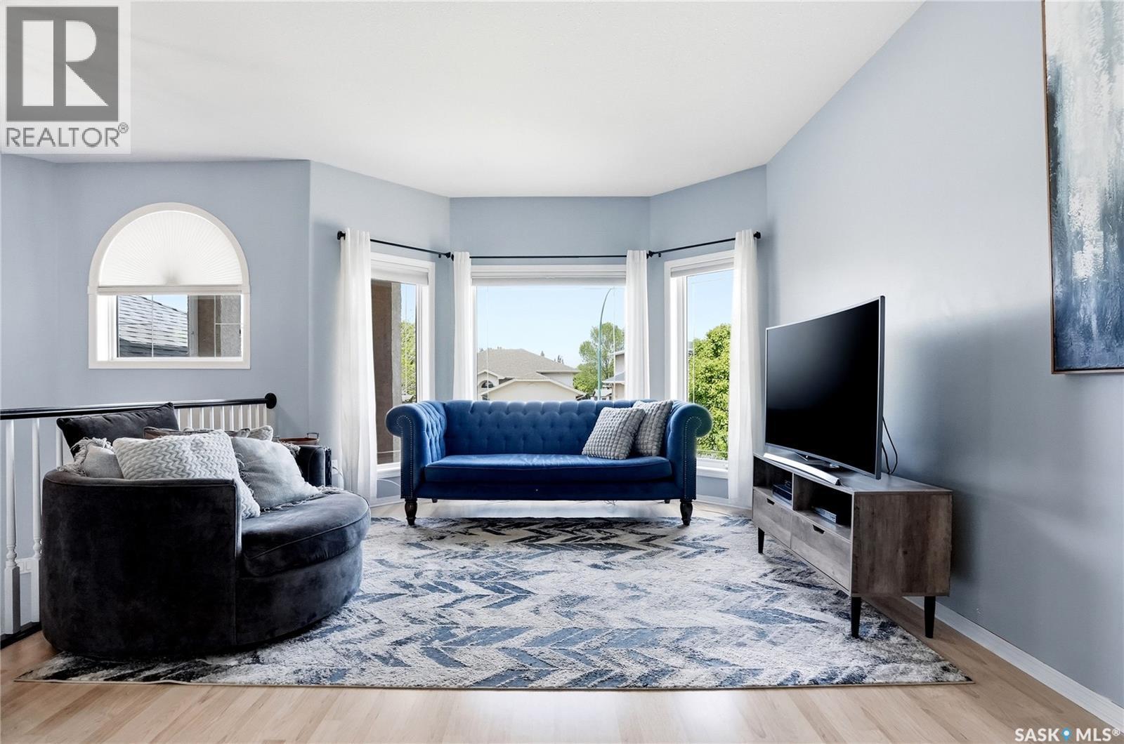 206 Carr Lane, Saskatoon, SK