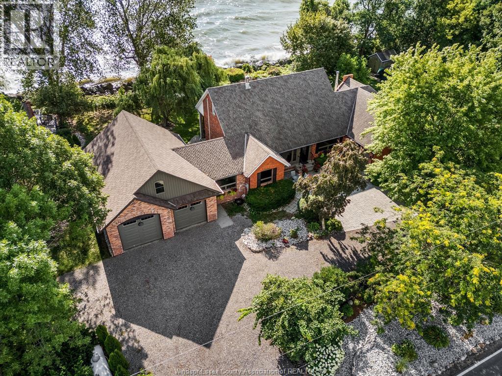 266 East Beach Road, Leamington, ON