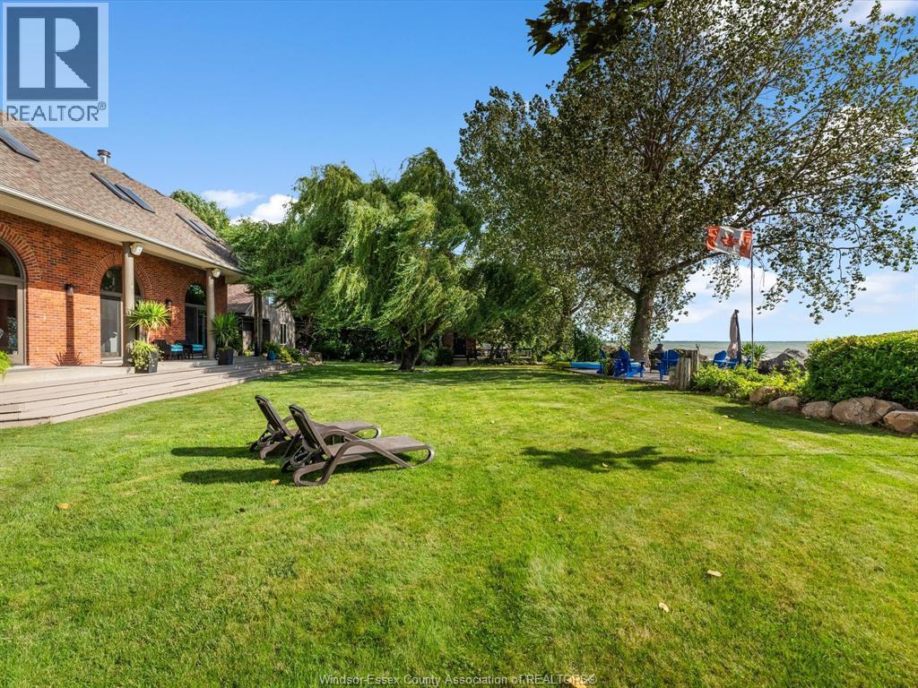 266 East Beach Road, Leamington, ON