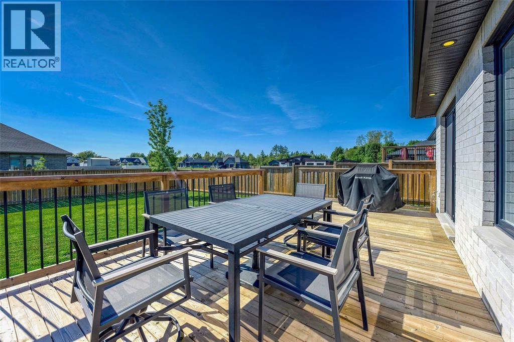 145 Hennessy Street, Lambton Shores, ON
