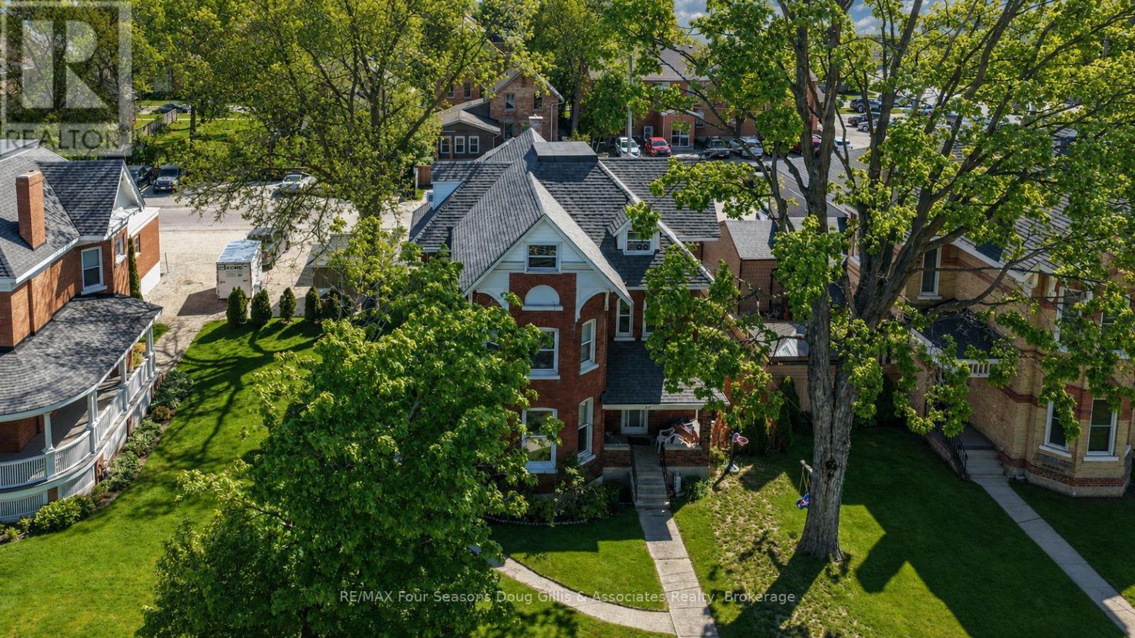 57 Elgin Street, Collingwood, ON