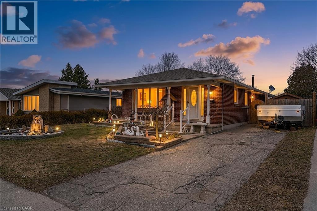 515 Strasburg Road, Kitchener, ON