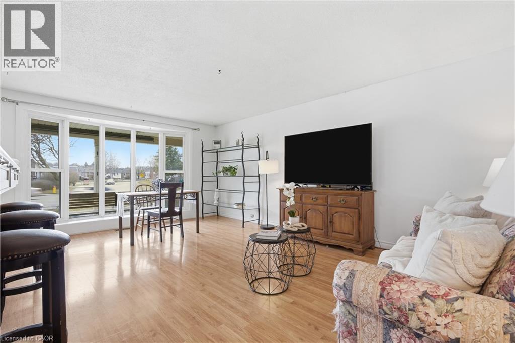 515 Strasburg Road, Kitchener, ON