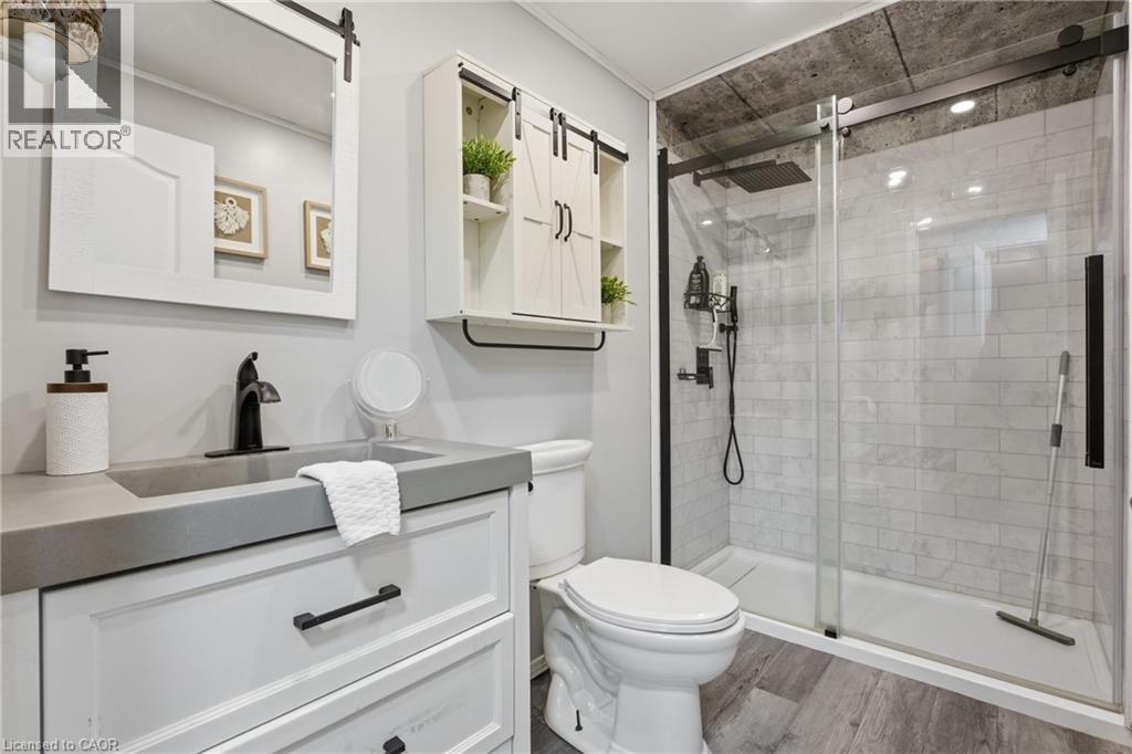 515 Strasburg Road, Kitchener, ON