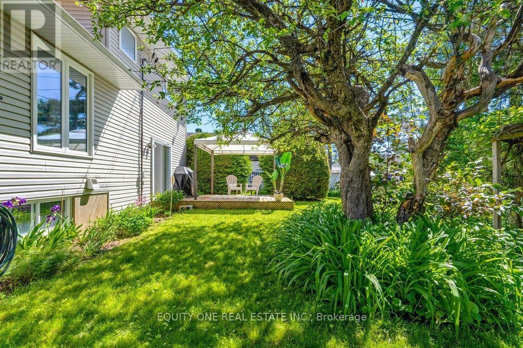 542 Sirois Avenue, Ottawa, ON