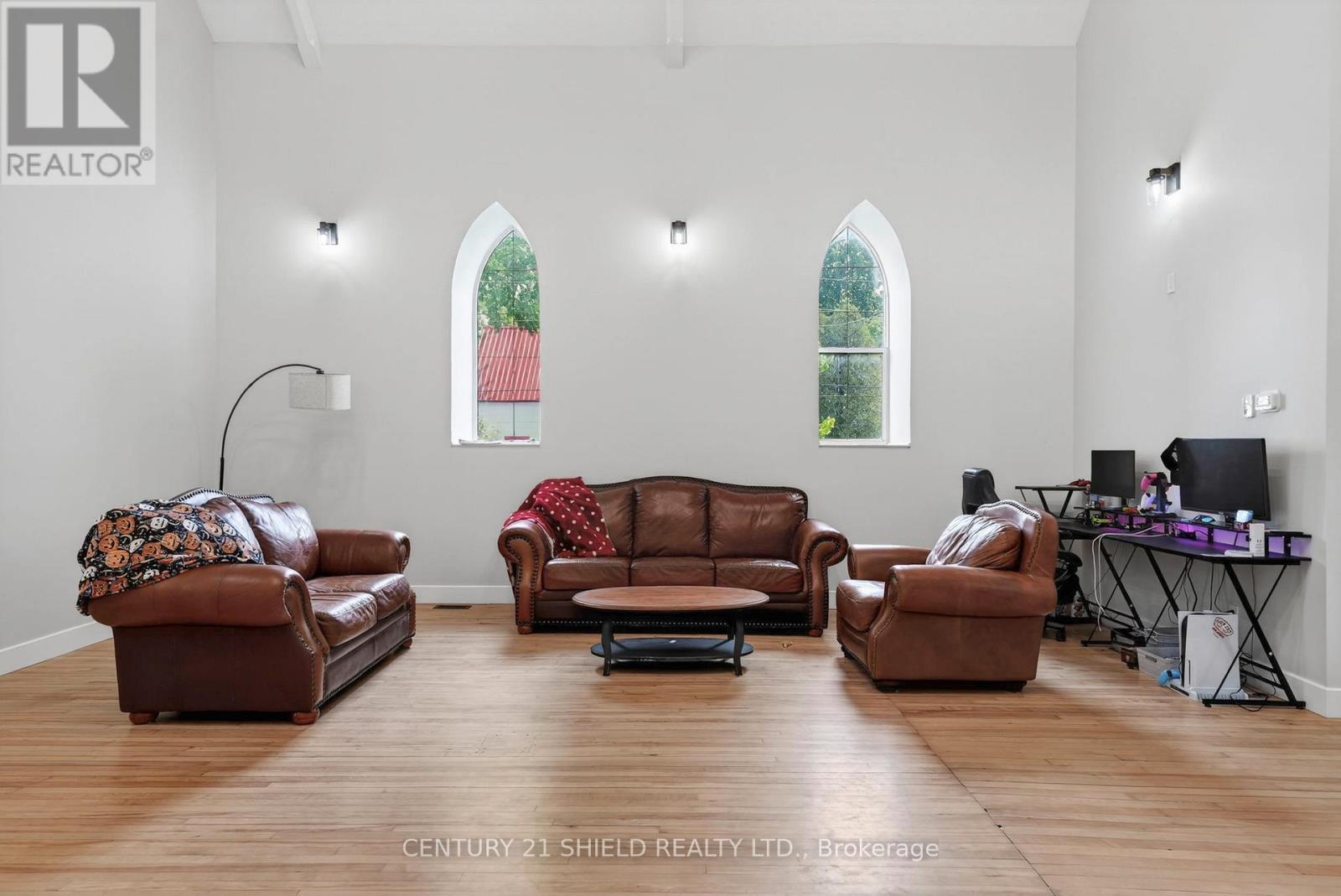 12 Maple Street, South Glengarry, ON