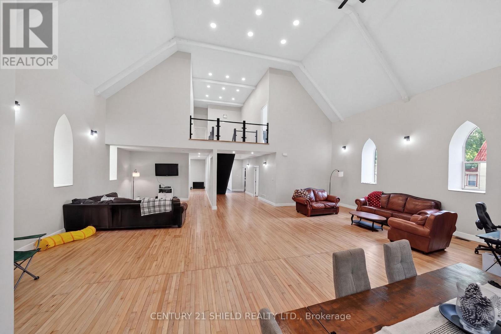 12 Maple Street, South Glengarry, ON