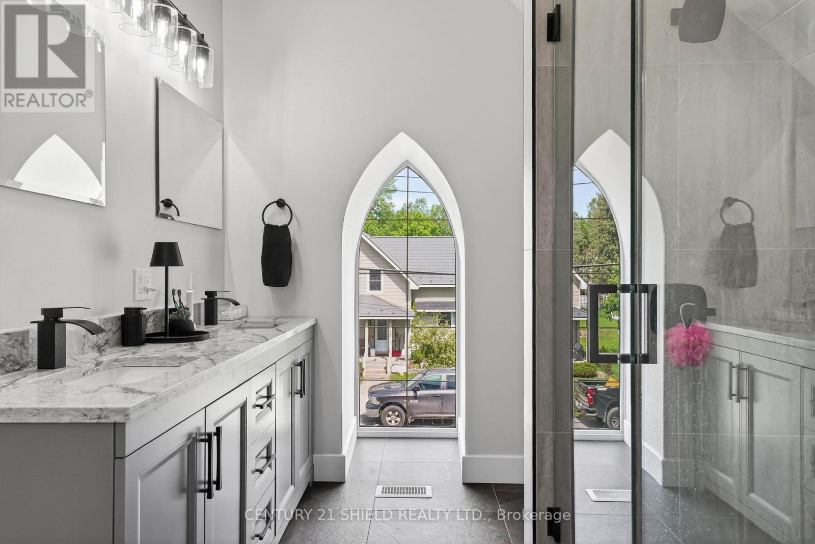 12 Maple Street, South Glengarry, ON