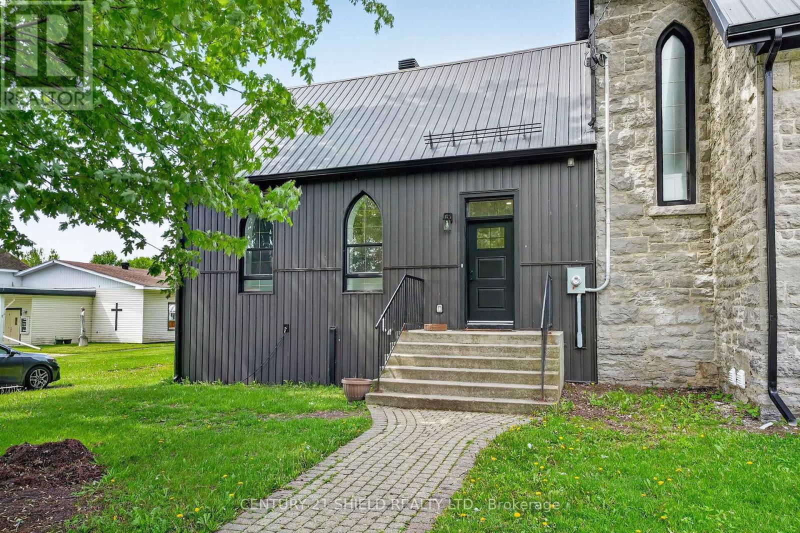 12 Maple Street, South Glengarry, ON