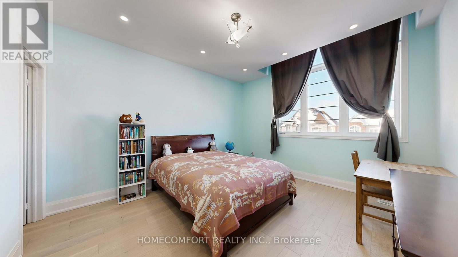 3 Mary Willson Court, East Gwillimbury, ON