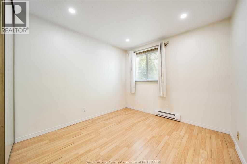 1229 Arncliffe, Windsor, ON