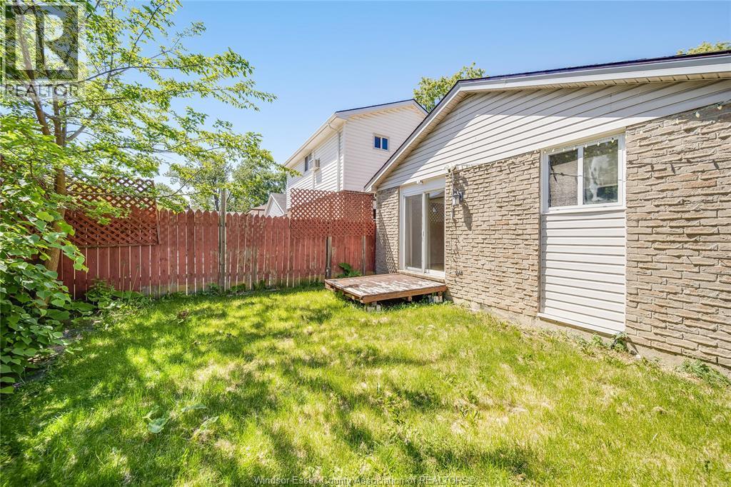 1229 Arncliffe, Windsor, ON
