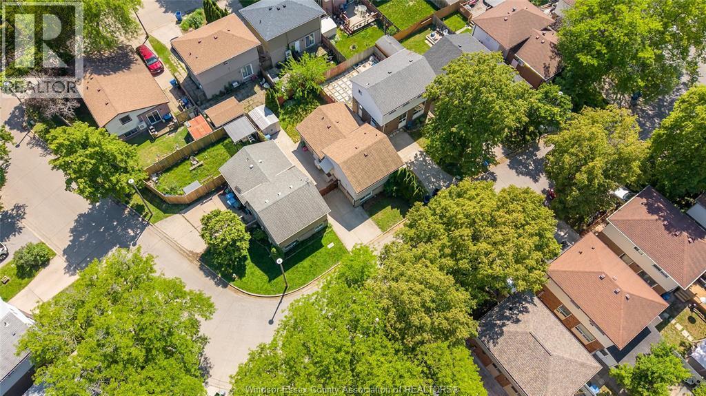 1229 Arncliffe, Windsor, ON