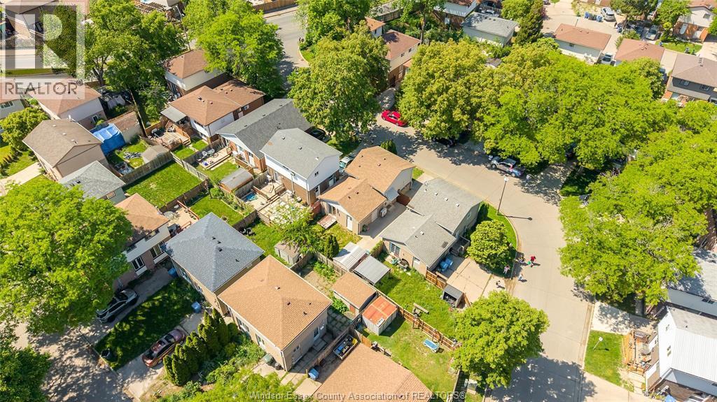1229 Arncliffe, Windsor, ON