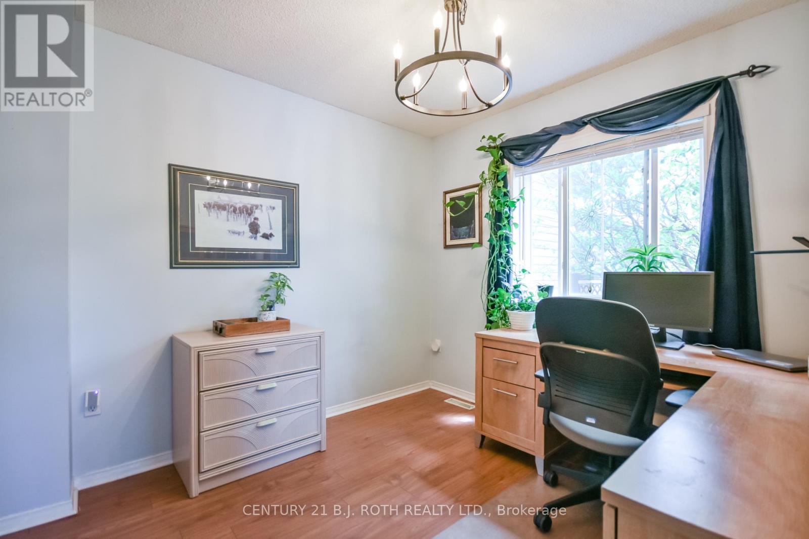 42 Farmstead Crescent, Barrie, ON