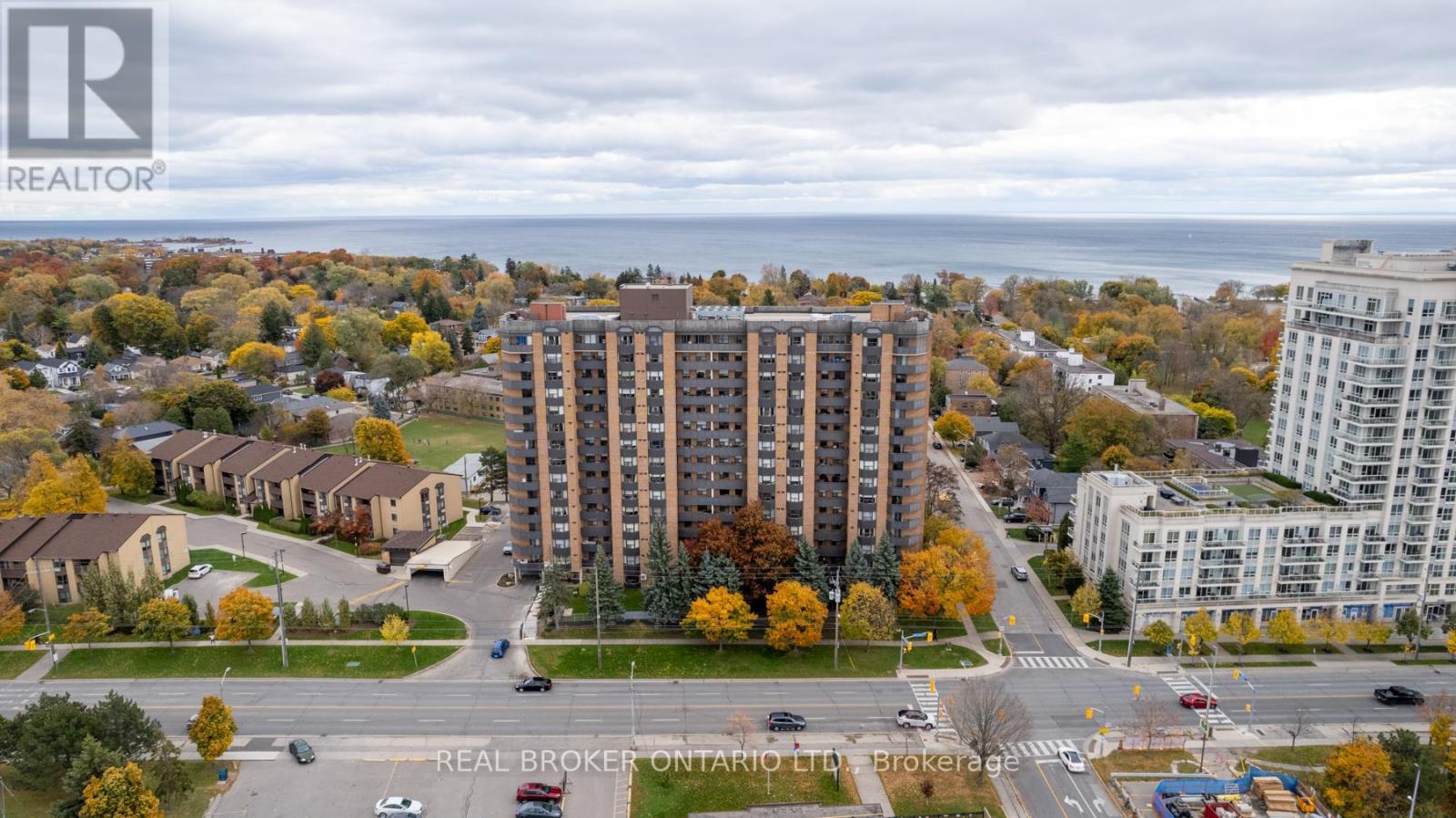 1601 - 3845 Lake Shore Boulevard W, Toronto, ON