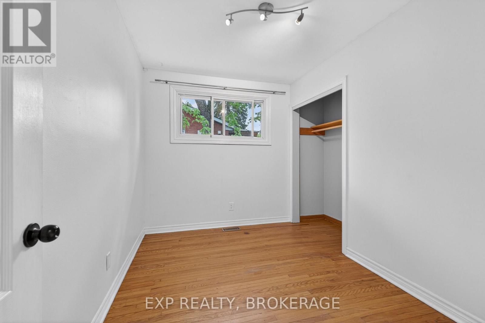 340 Palace Road, Kingston (Central City East), ON