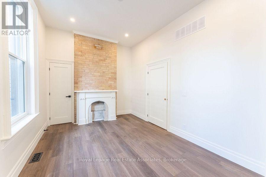 54 Stewart Street, Toronto, ON