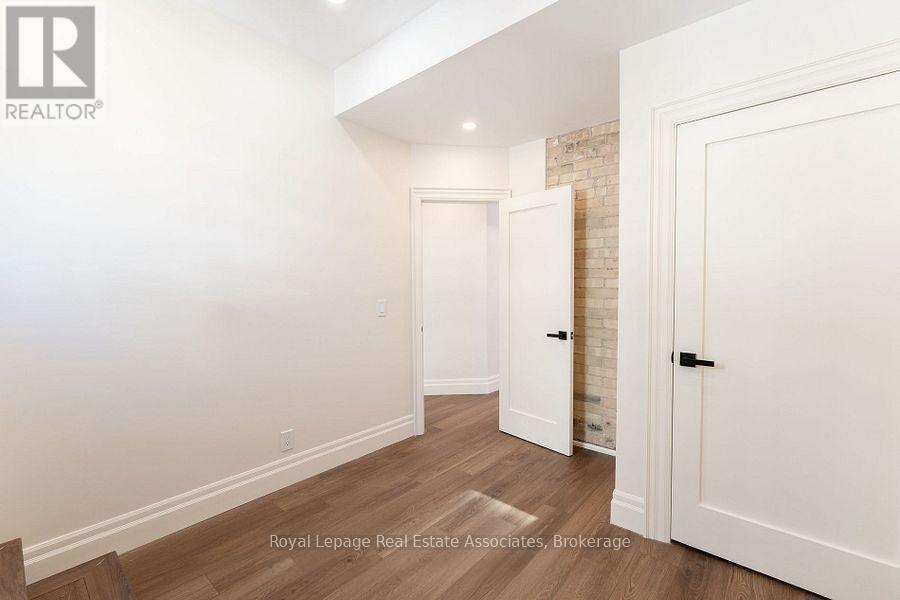 54 Stewart Street, Toronto, ON