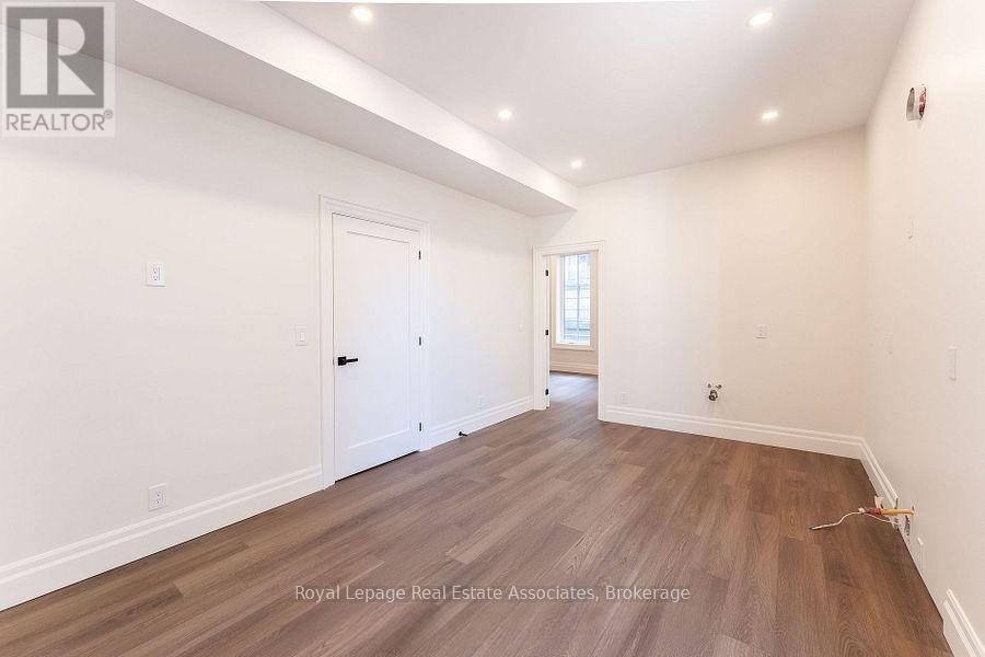 54 Stewart Street, Toronto, ON