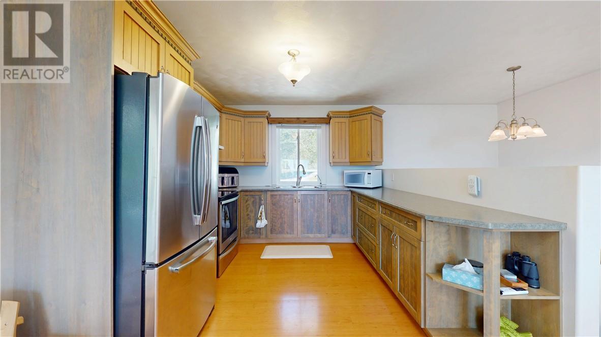 1028 Bay Estates, Nemi, ON