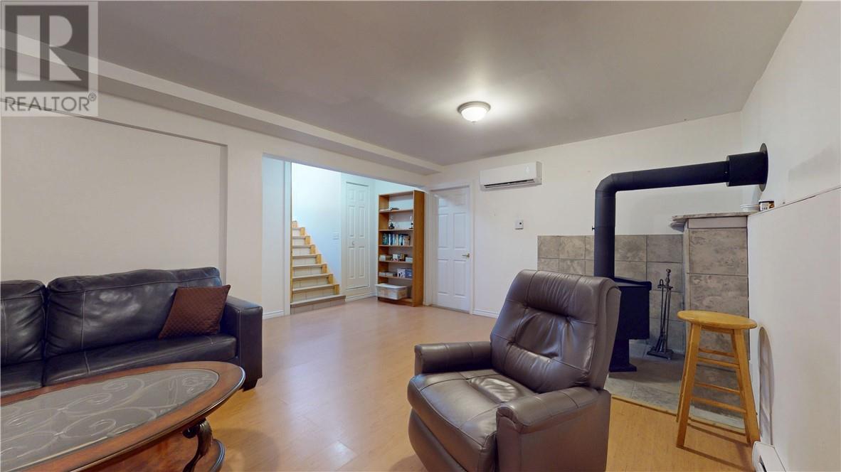 1028 Bay Estates, Nemi, ON