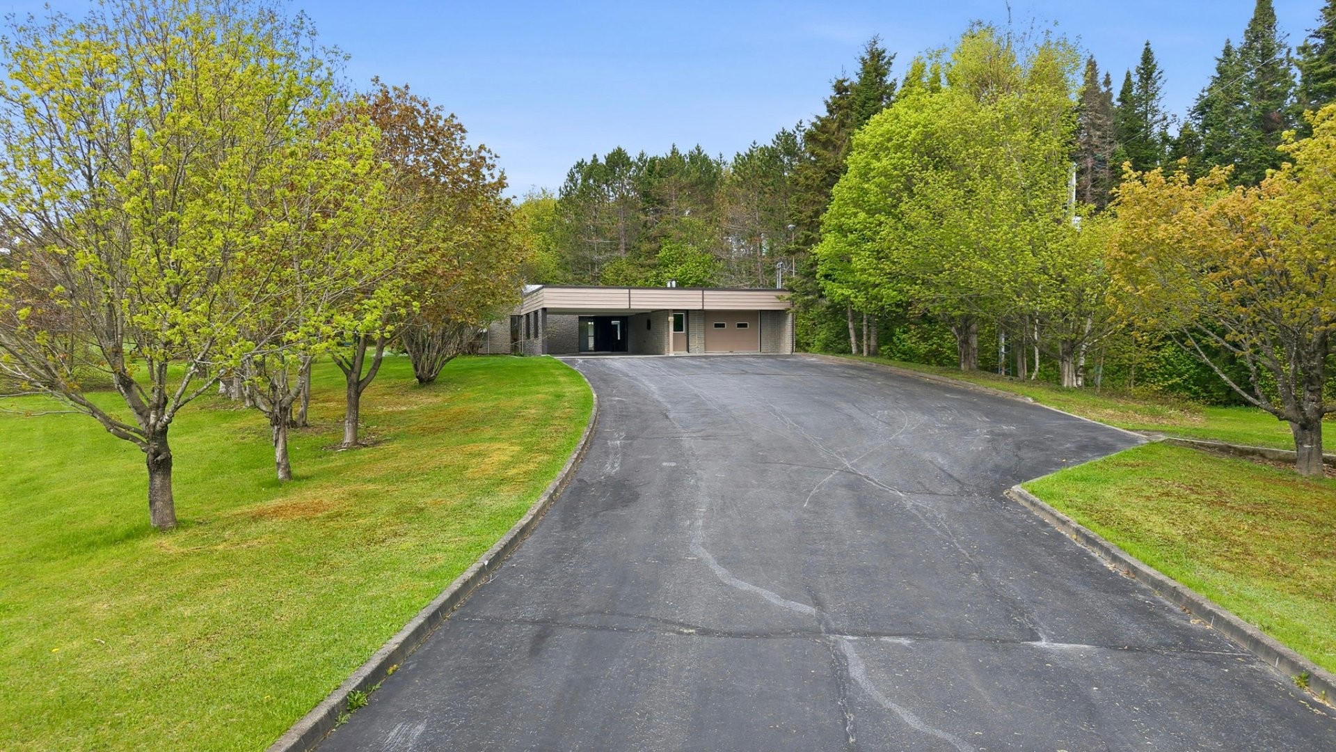 Entry - 62 Route 204, Sainte-Justine, QC - Outdoor