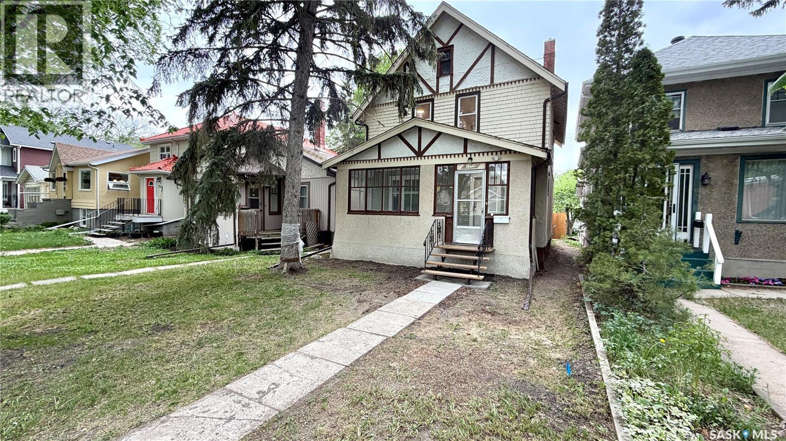 3312 Victoria Avenue, Regina, SK