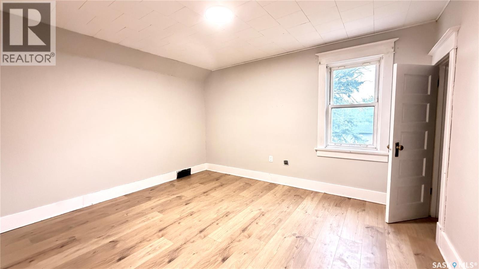 3312 Victoria Avenue, Regina, SK