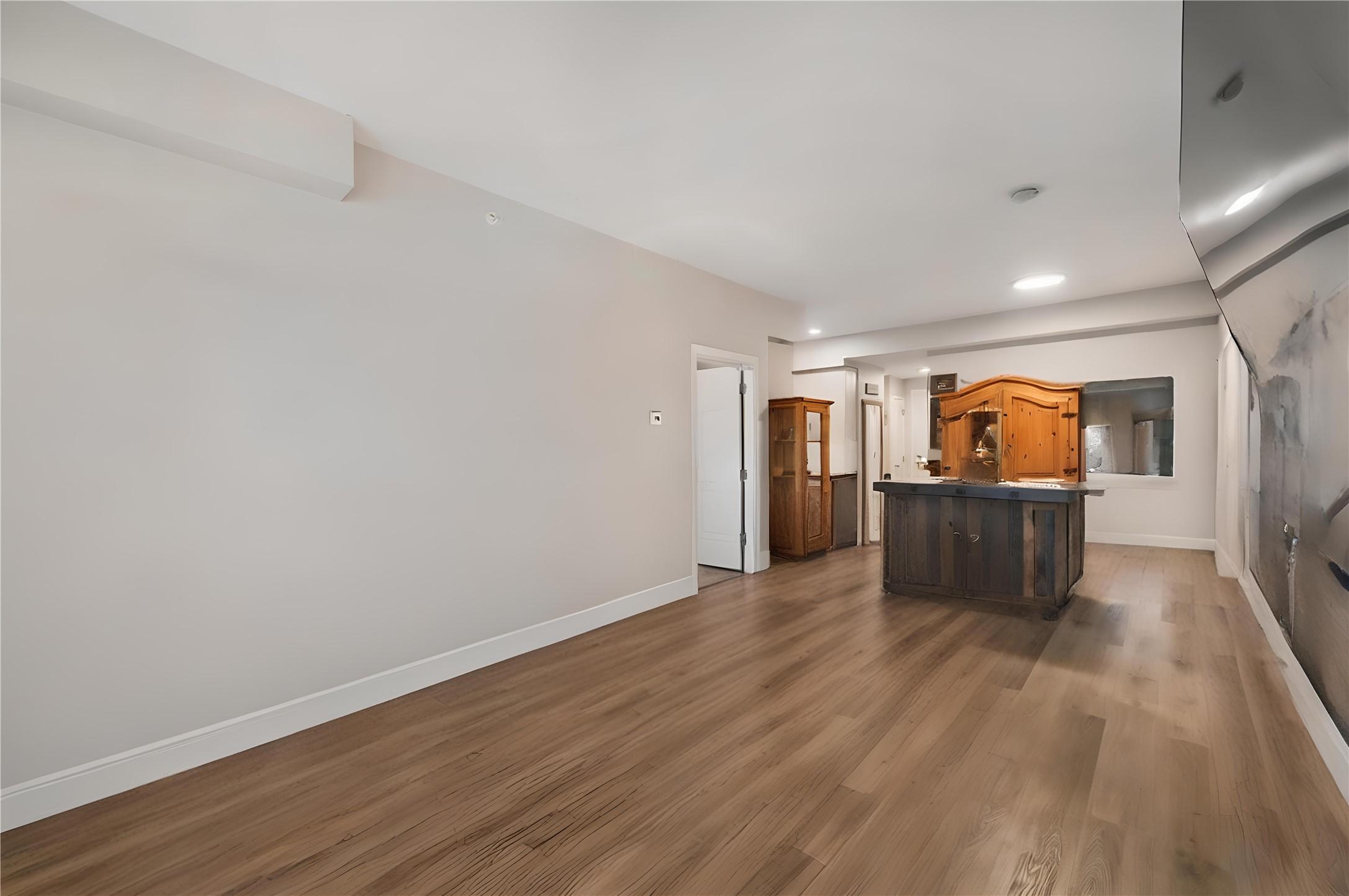 419-2301 Carrington Road, West Kelowna, BC - Indoor