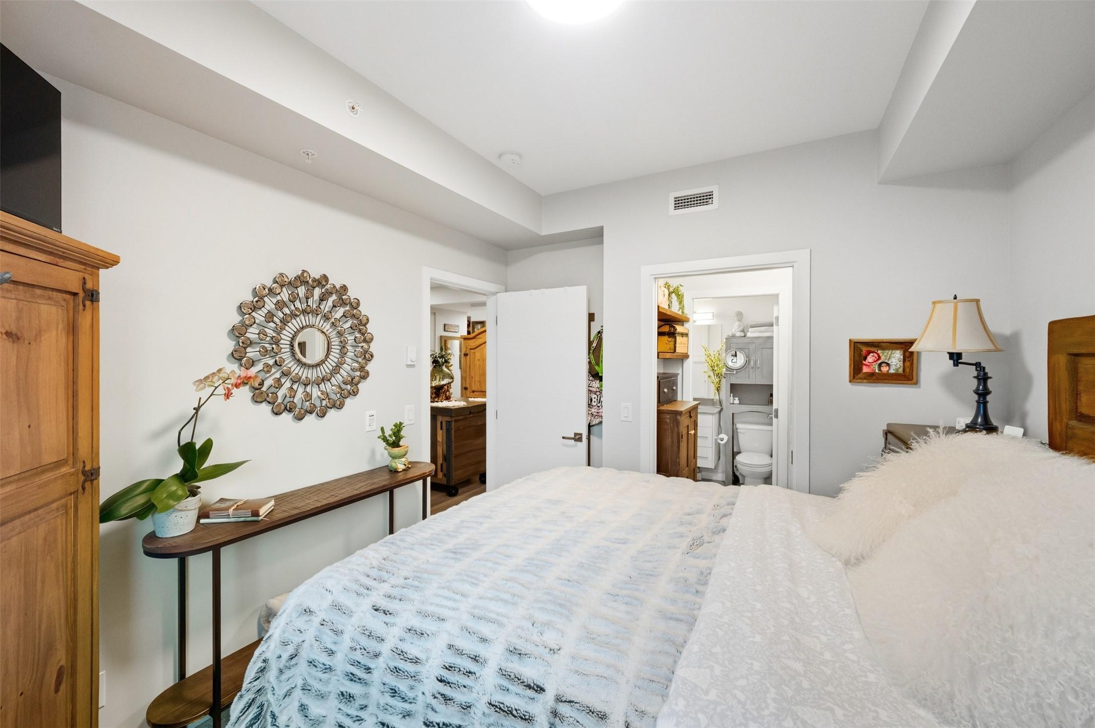 419-2301 Carrington Road, West Kelowna, BC - Indoor Photo Showing Bedroom