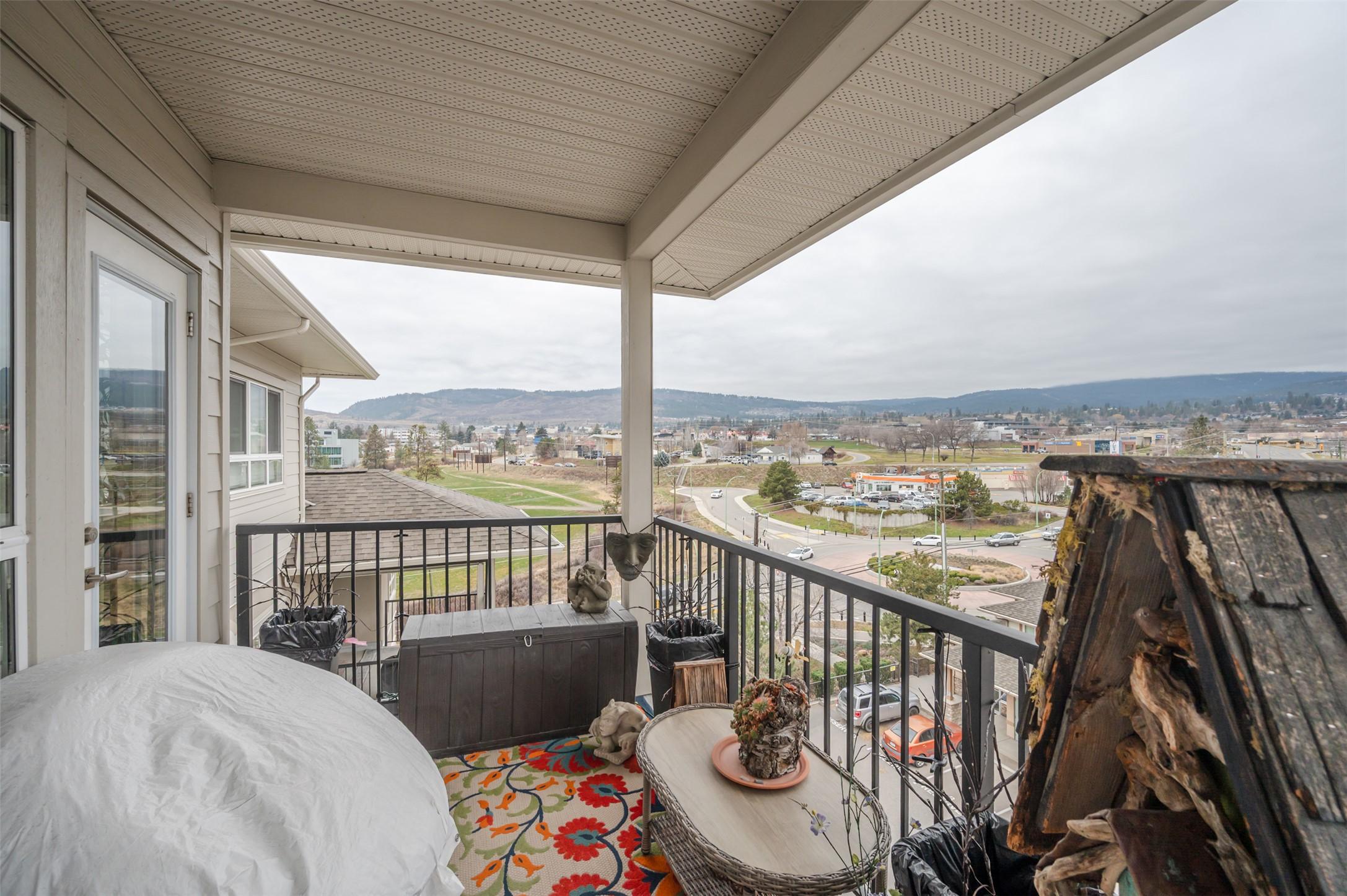 419-2301 Carrington Road, West Kelowna, BC - Outdoor With View With Exterior