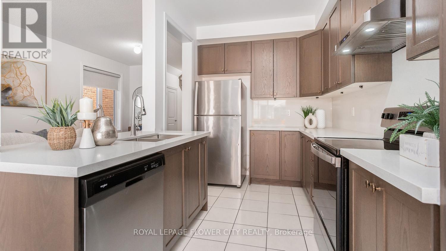 29 Backwater Trail, Brampton, ON