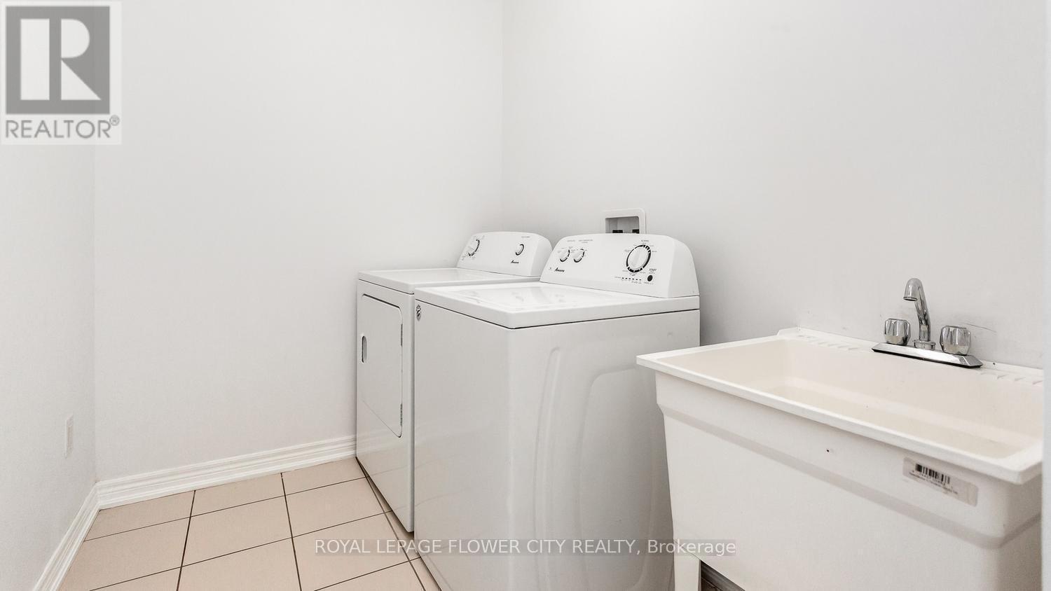29 Backwater Trail, Brampton, ON