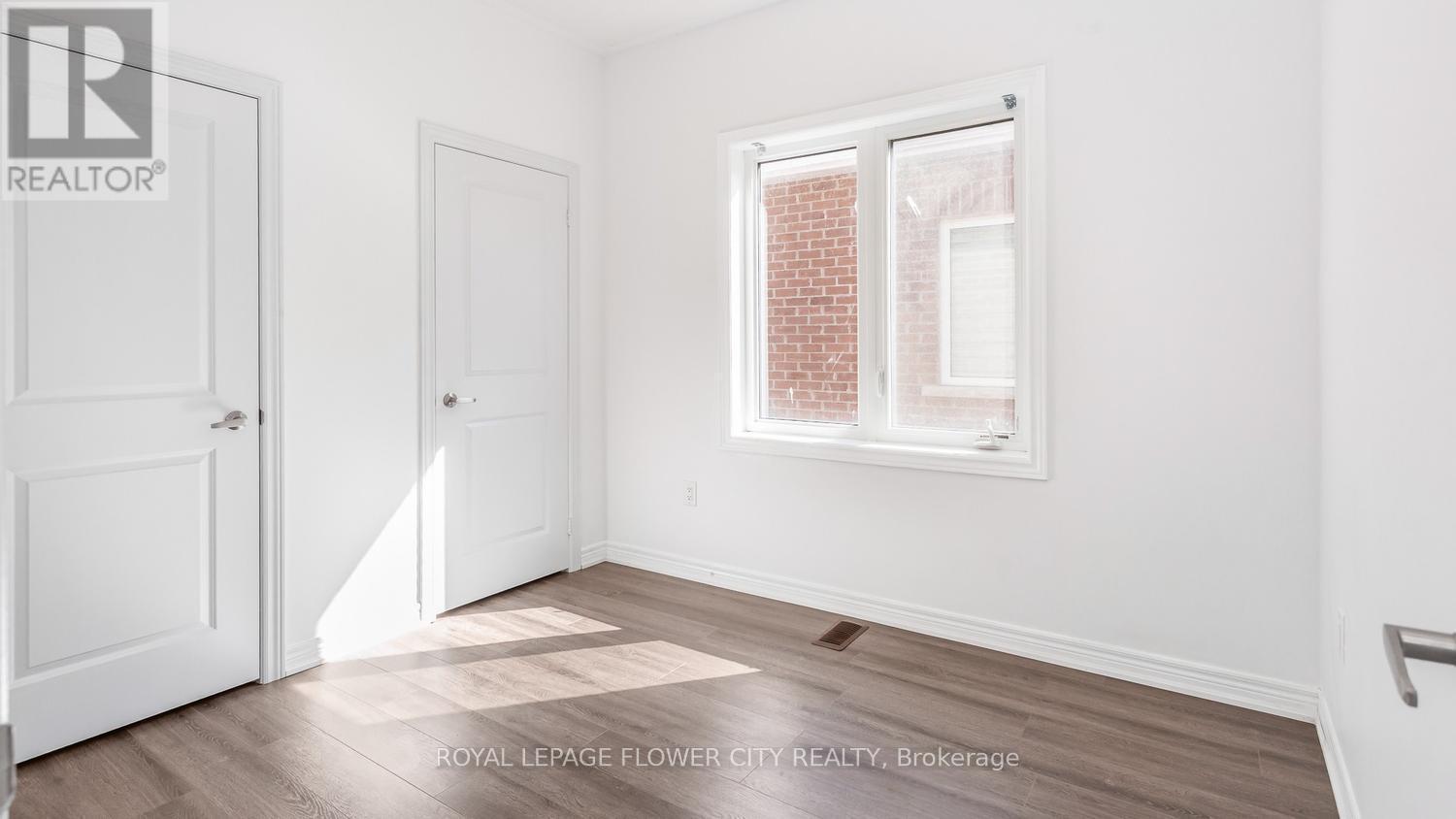 29 Backwater Trail, Brampton, ON